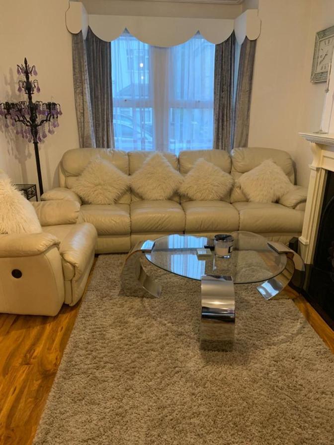 Fbs Homestay Norwood Exteriér fotografie